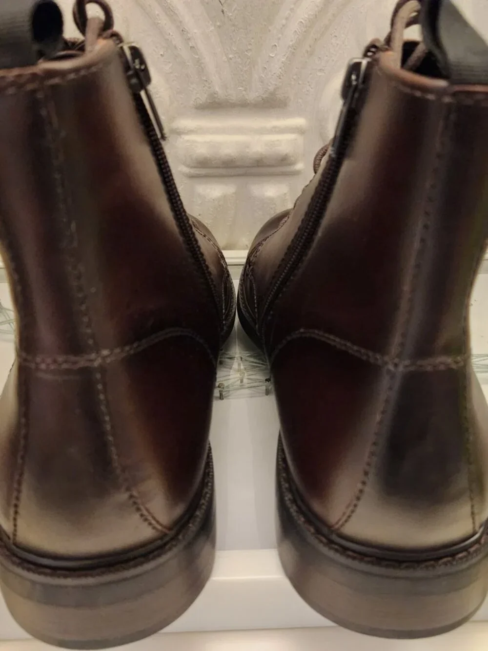 Vince Camuto 